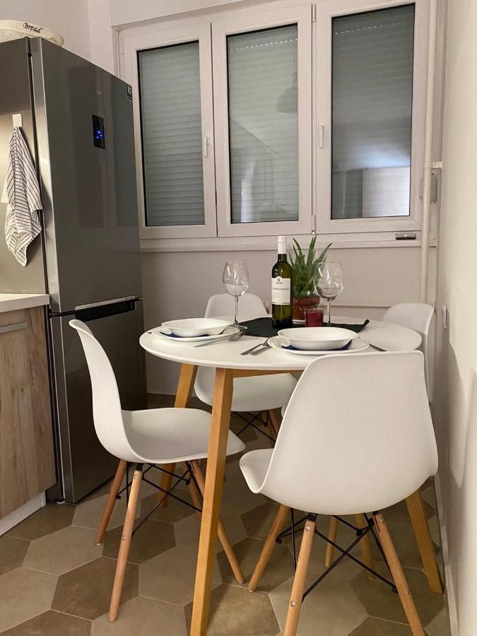 Cosy Apart Aca Belgrado Exterior foto