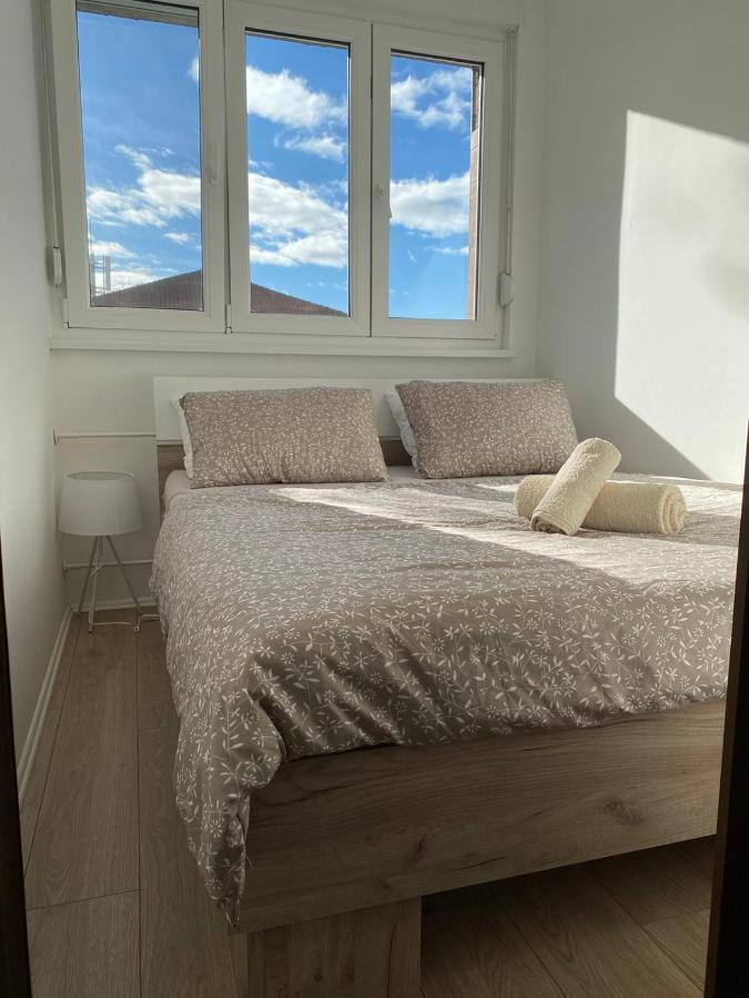 Cosy Apart Aca Belgrado Exterior foto